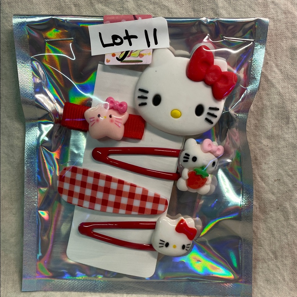 Hello Kitty Red and White Hair Accessories Set